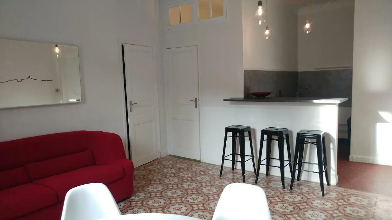 Vintage Vieux-Port Apartment Marsella 0*,